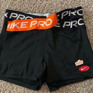 Nike pro 3in compression shorts